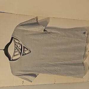 Reebok Lattice back Shirt. Size Large. poly Cotton blend.